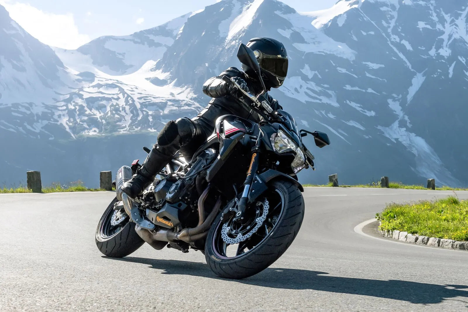 Continental Contiroad Tire 180/55zr17 Rear