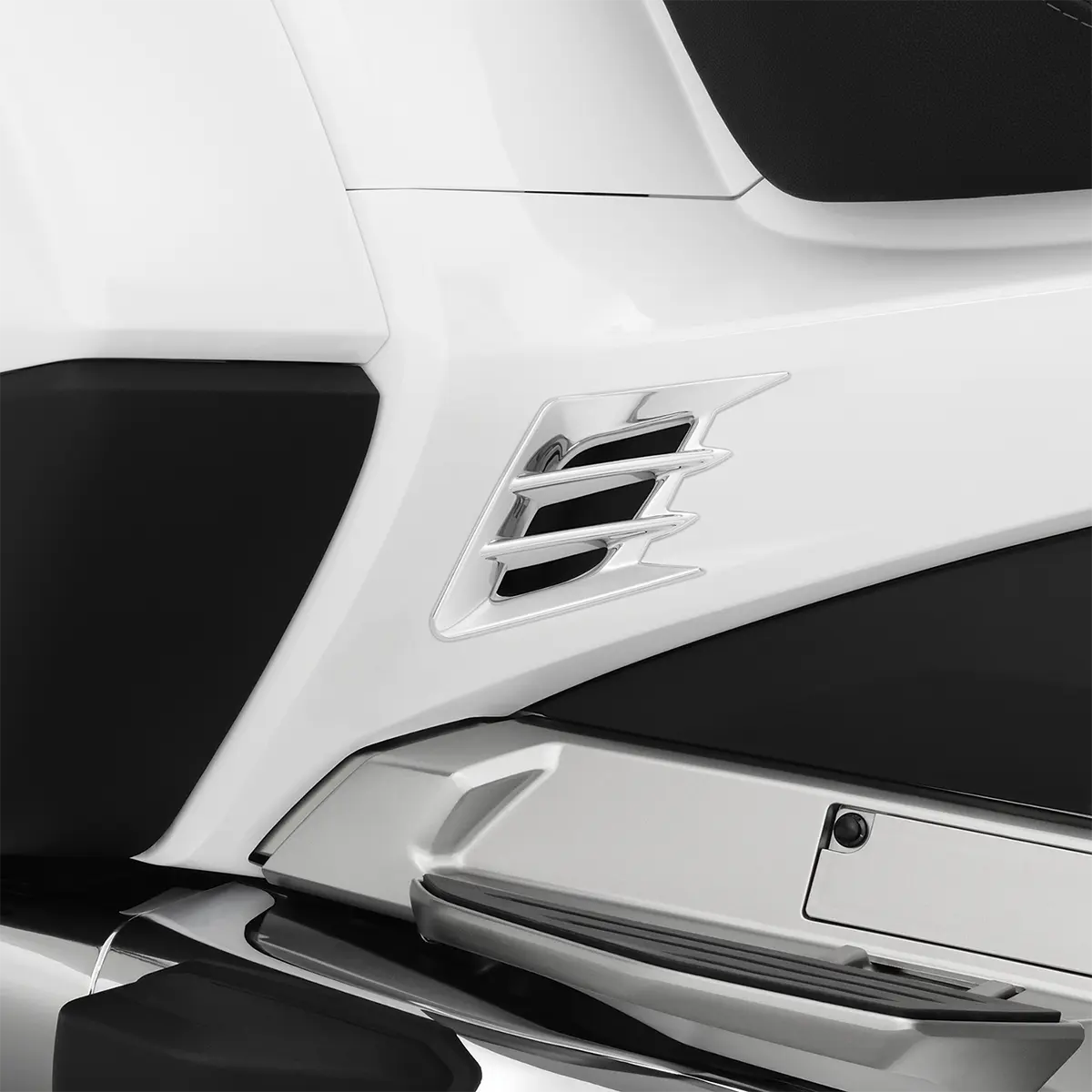 Show Chrome Side Panel Vent Accent