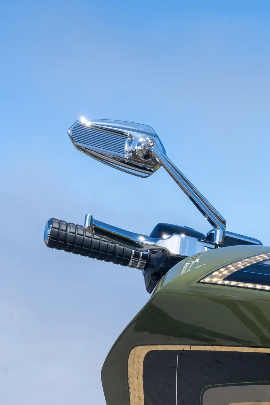 Kodlin USA Ascent Pro Right Chrome Mirror for Harley-Davidson