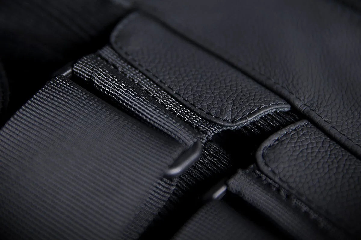 Icon Regulator™ D3o®ipped Leather Vest For Motorcycle Riders - Black