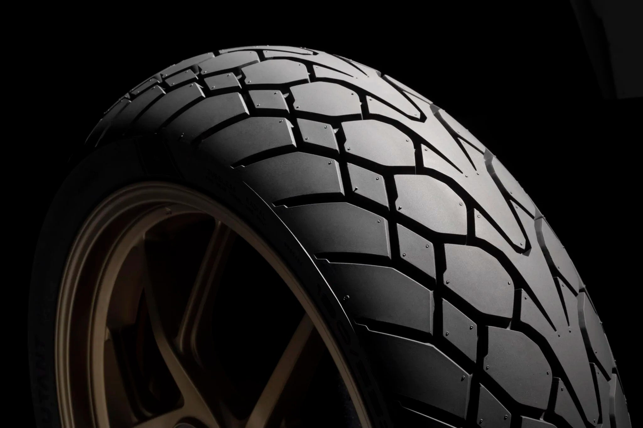 Dunlop Mutant Tire 120/70zr19 Front