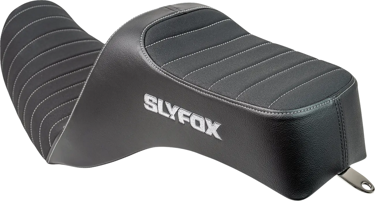 Slyfox High Noon Seat Silver Stitching for Dyna 2006-2017