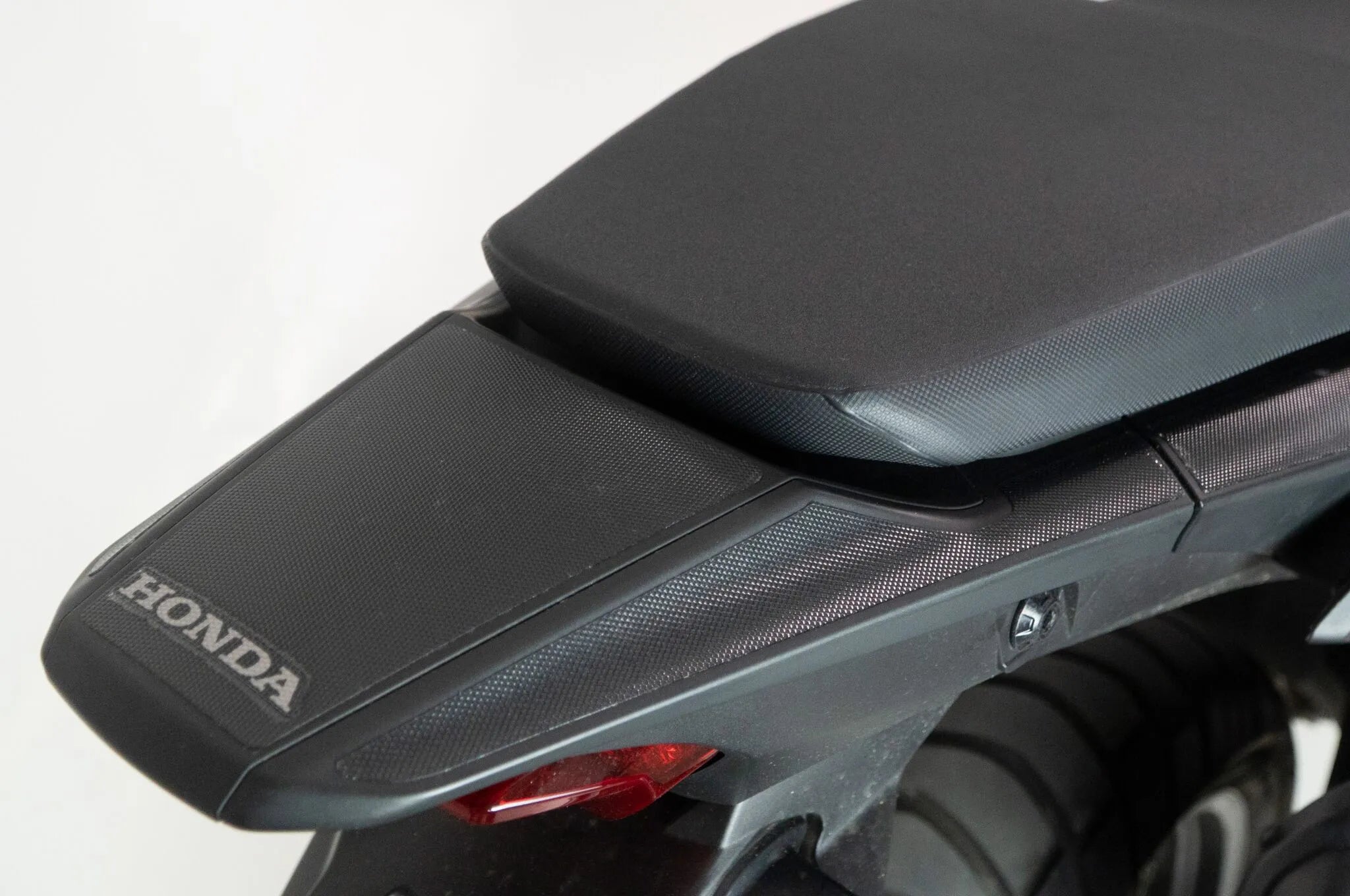 Uniracing Scratch Saver For Honda - Clear Vinyl