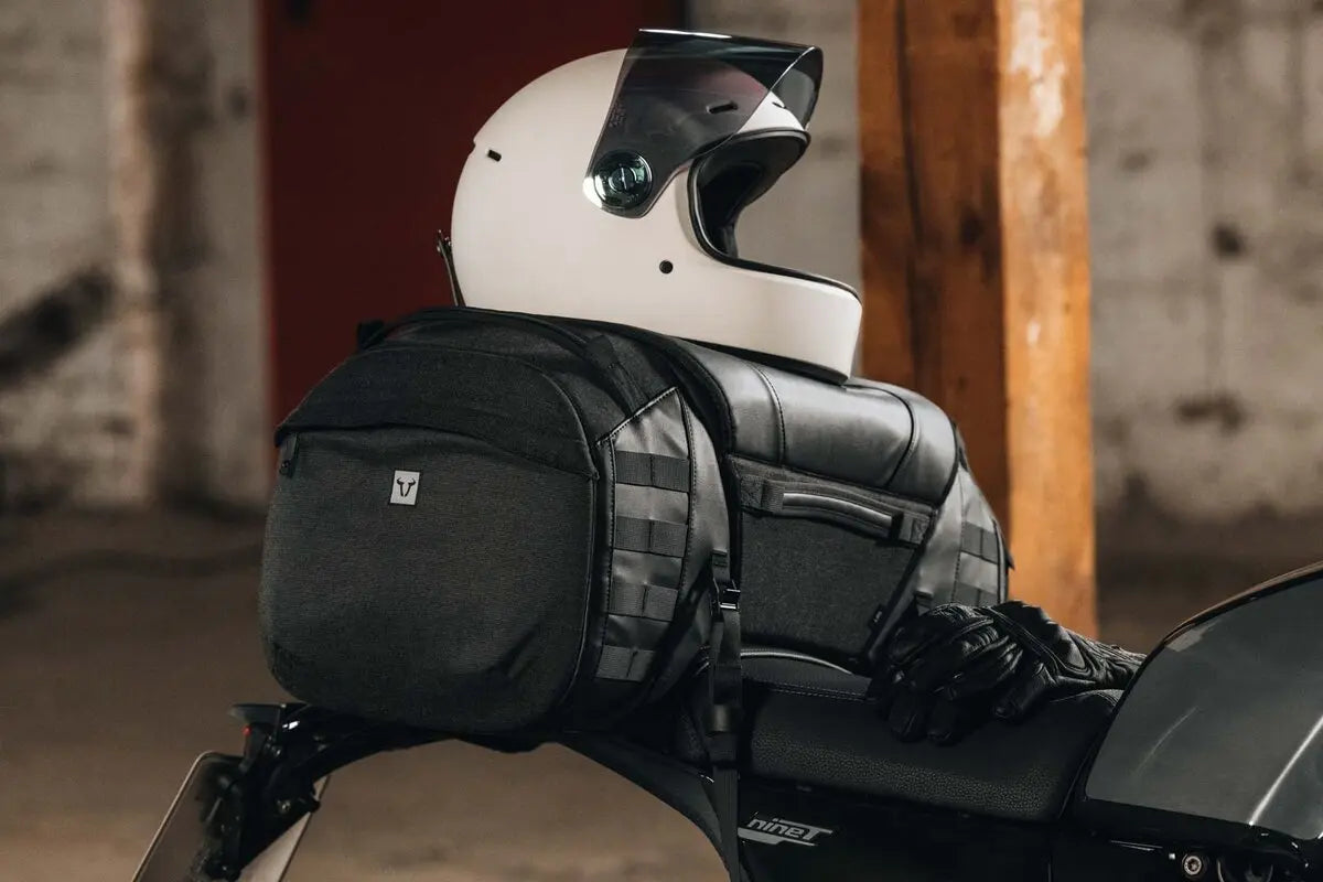 Sw-motech Legend Gear Lr5 Tail Bag - 52 Liter