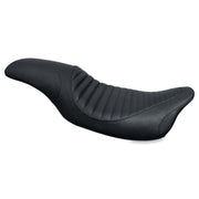 Mustang Tripper Fastback 2-up one-piece seat