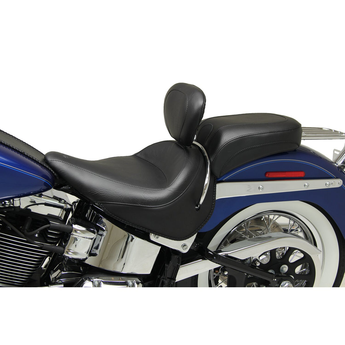 Mustang Super Touring solo seat With rider backrest