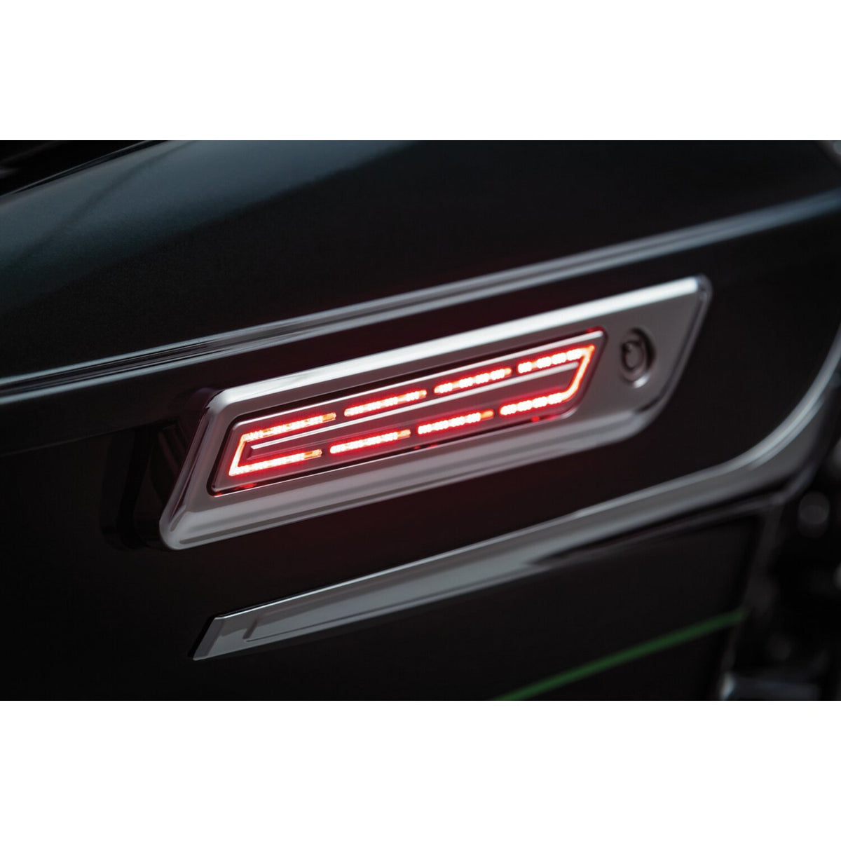 Kuryakyn LED saddlebag hinge accents - Chrome