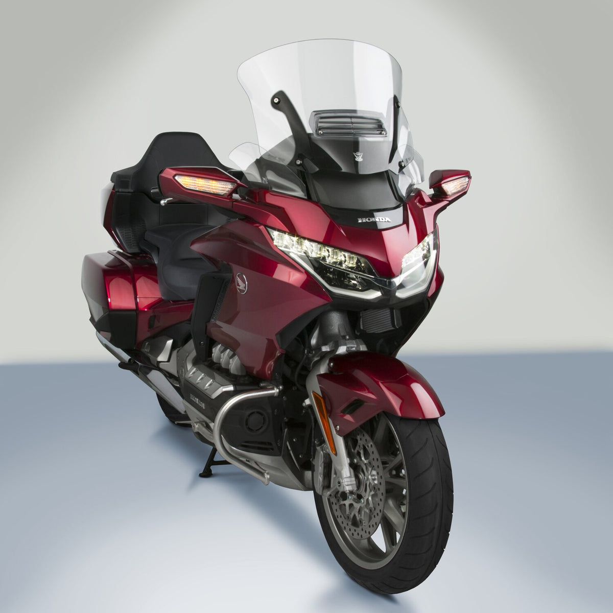 National Cycle VStream+® Deluxe Windshield low clear