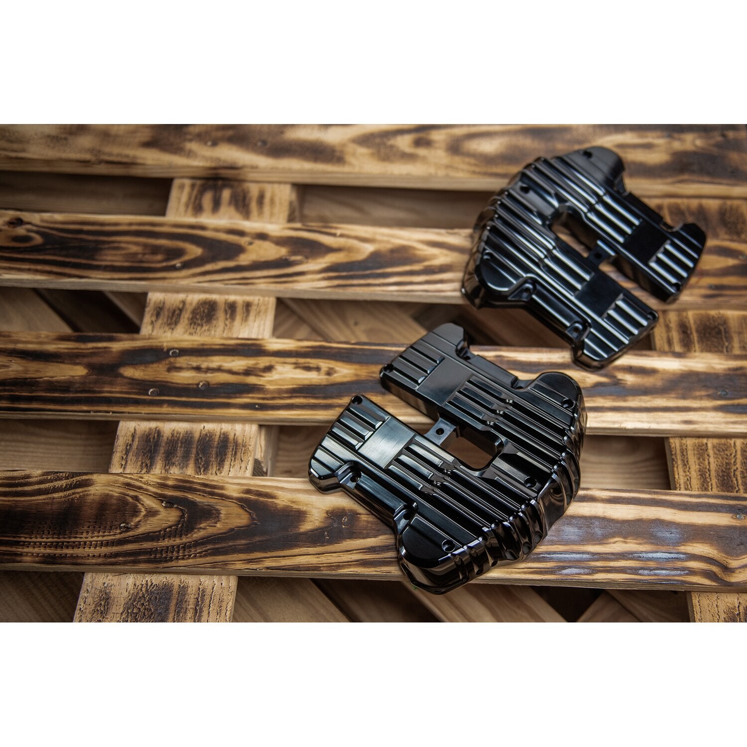 Rough Crafts custom rocker covers - Black