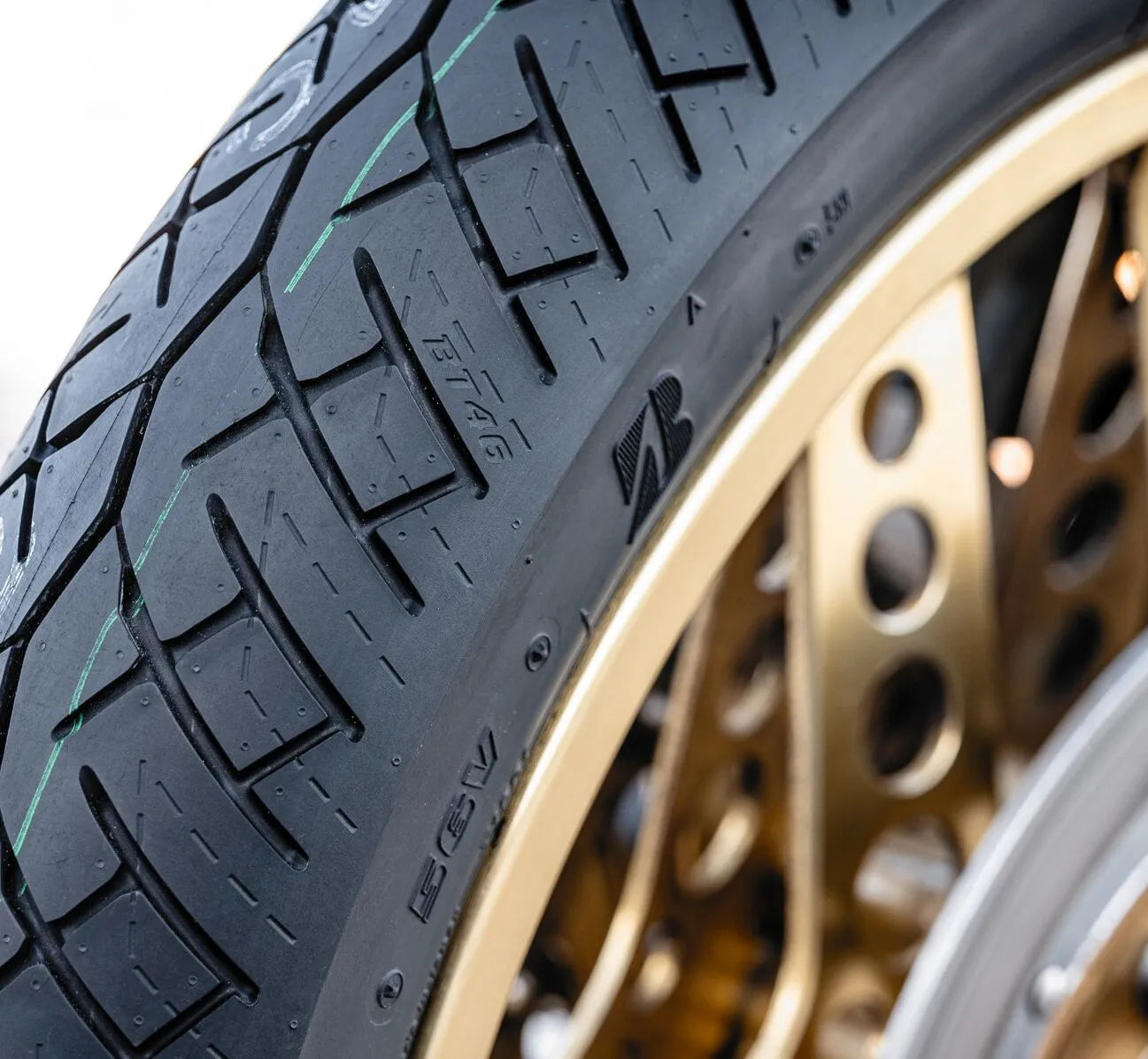 Bridgestone Battlax Bt46 Tire 110/90-18 Rear