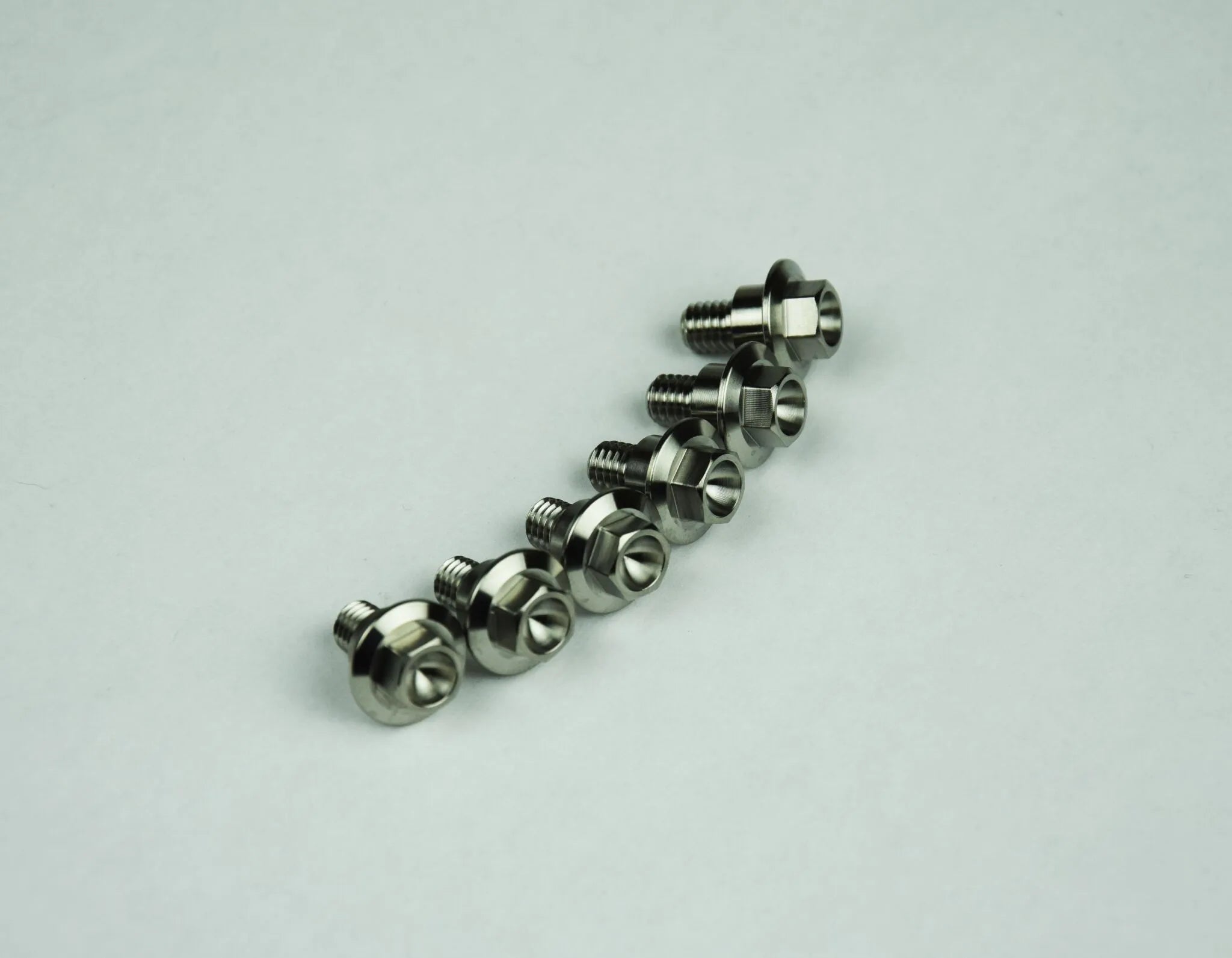 Scar Titanium Screws - M6 X 12, 6 Pack
