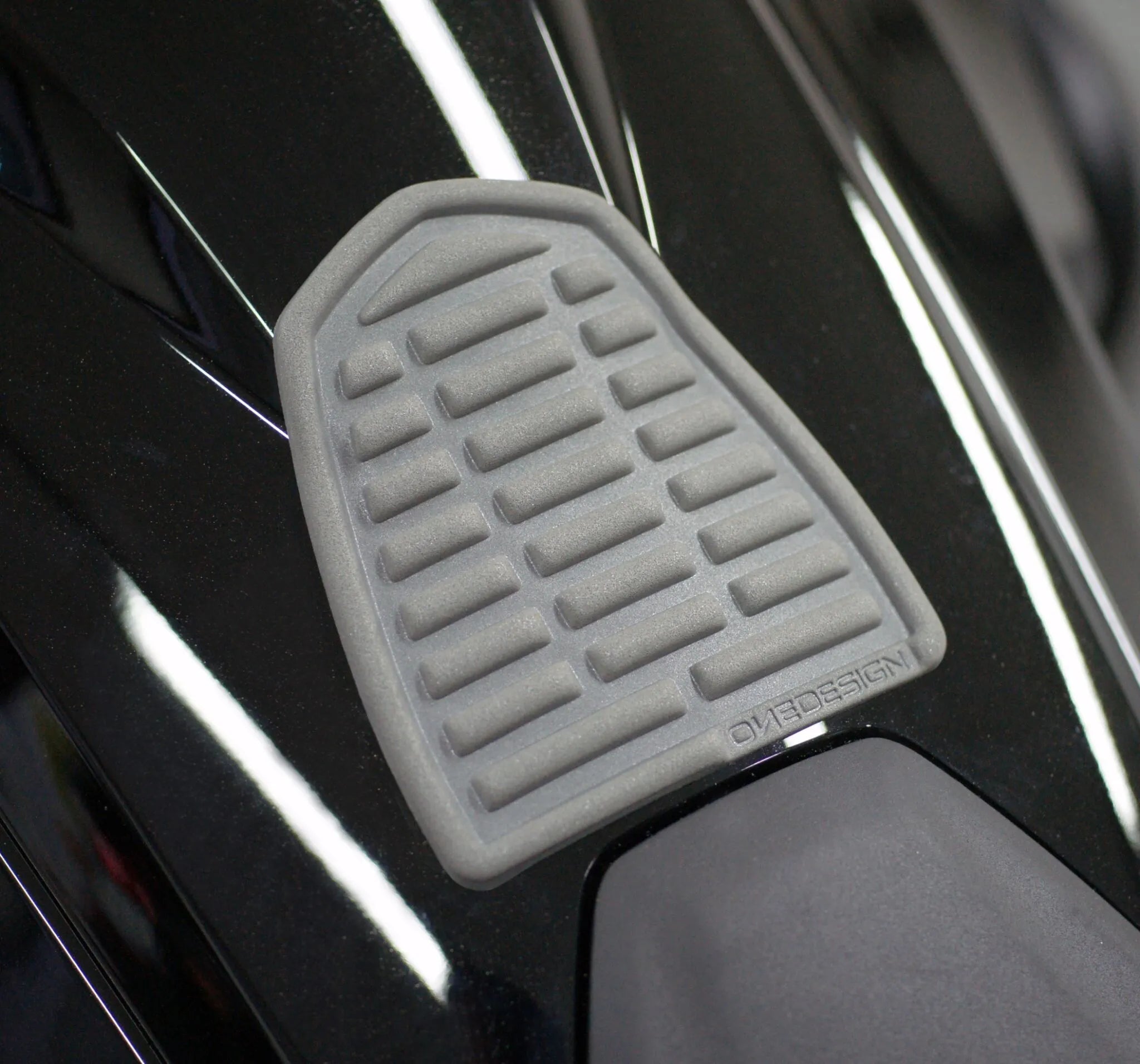 Onedesign Resin/soft Touch Tank Pad