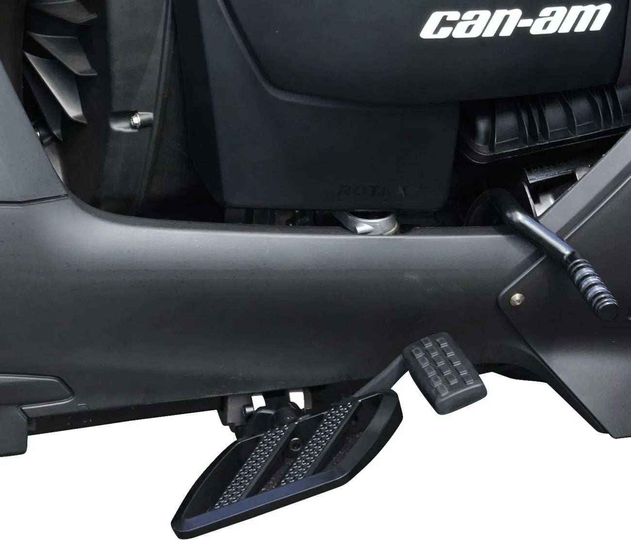 Show Chrome Combat Floorboards