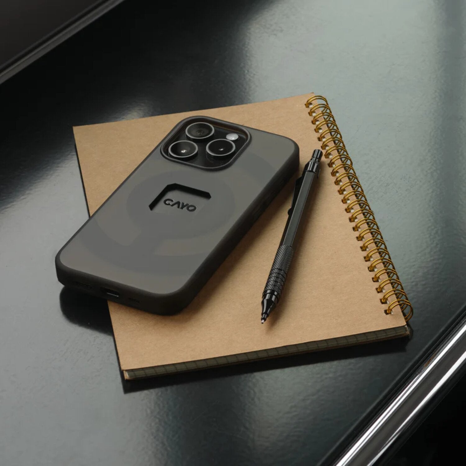 Cayo phone.dokk - iPhone 14 Pro - Smoky black