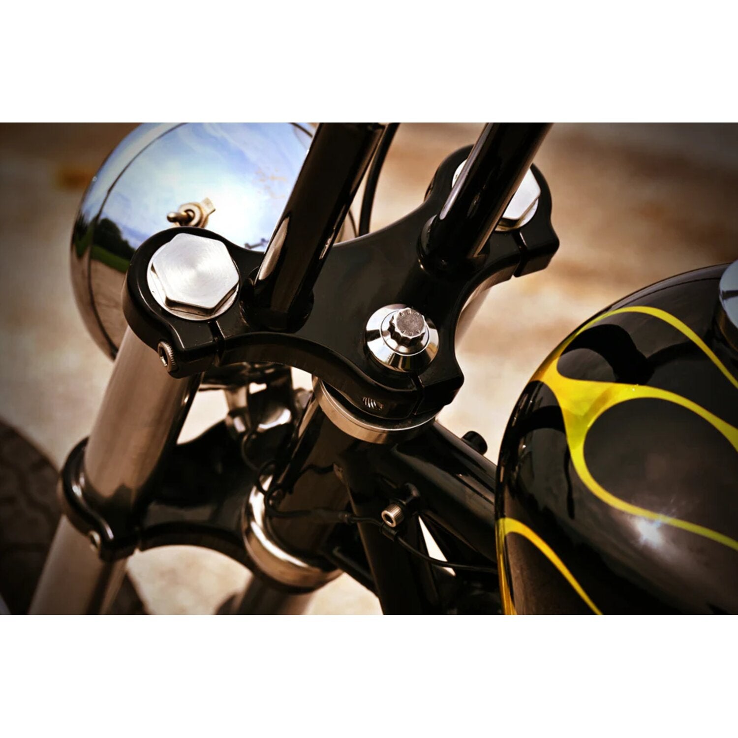 Bare Knuckle Performance Narrow Glide triple tree kit 39mm