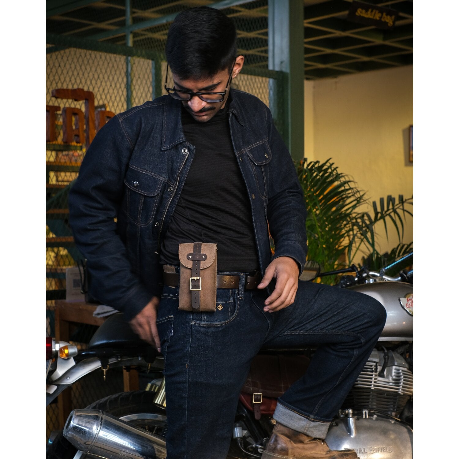 Trip Machine Moto Exclusive Utility Pouch - Tobacco Brown