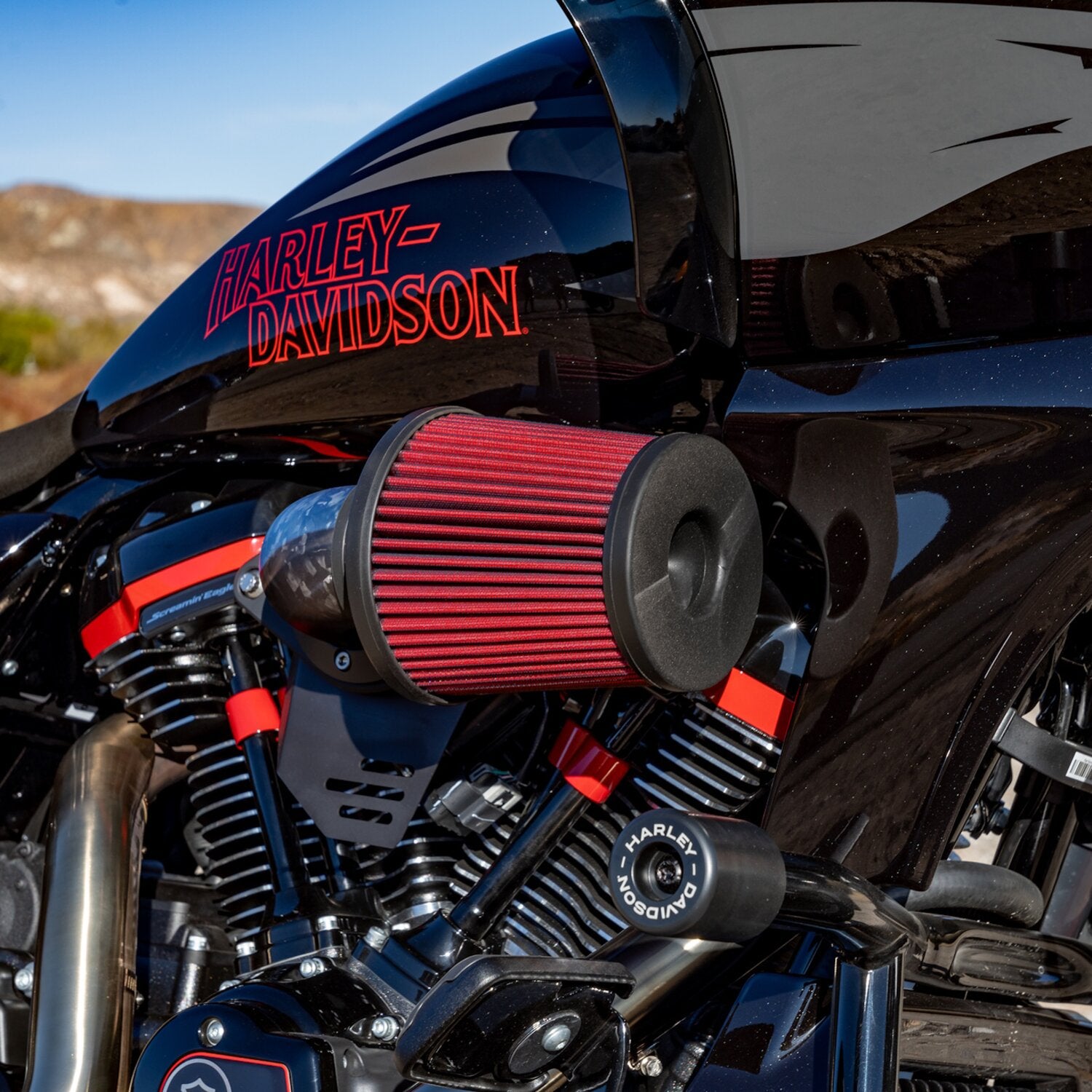 Vance & Hines VO2 Falcon XL air intake - Gloss Forged Carbon
