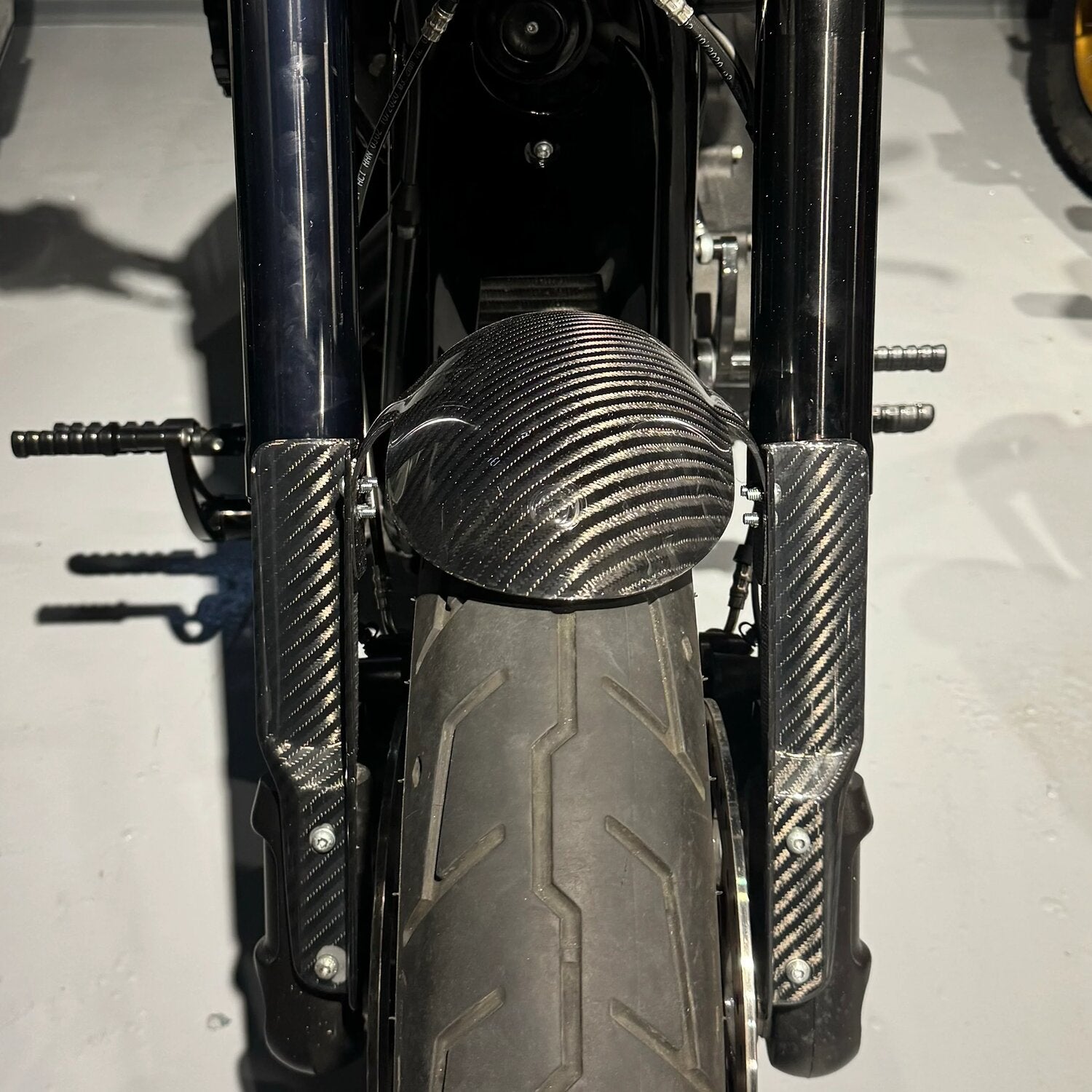Tommy & Sons carbon fiber 3-piece front fender - Woven