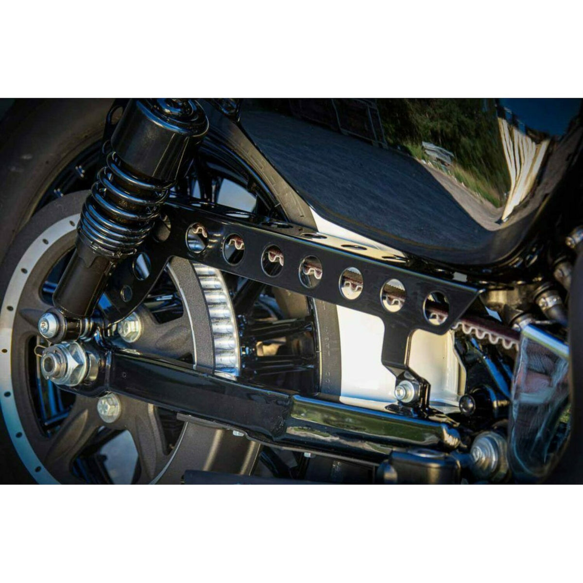 Rick's Motorcycles belt cover Round holes - Gloss black