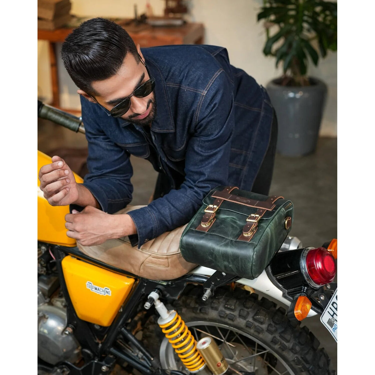 Trip Machine tank and tail bag - 4.4 liter - Forest Green