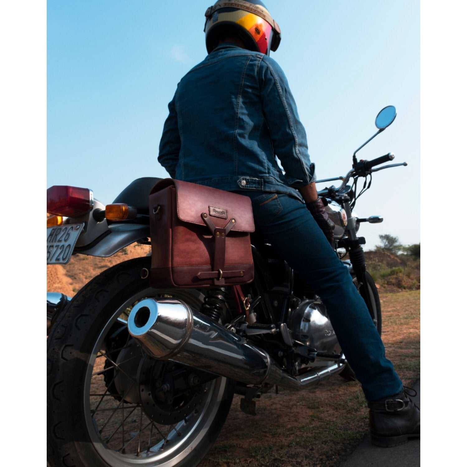 Trip Machine Messenger bag - Cherry Red