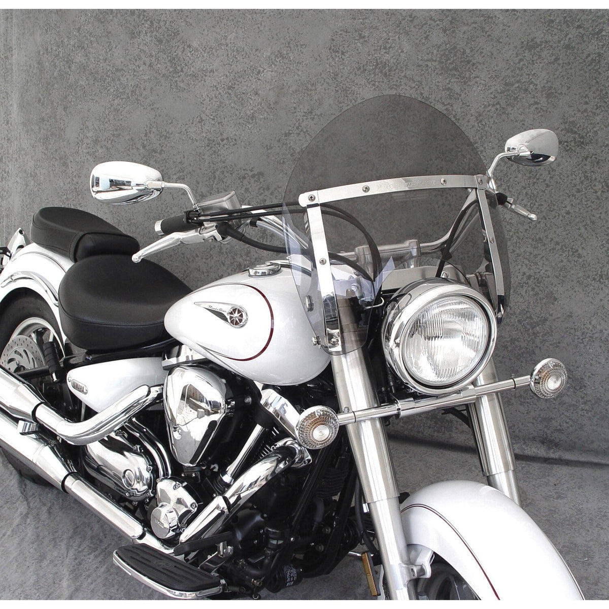 National Cycle SwitchBlade® Quick Release Windshield Shorty® Tint