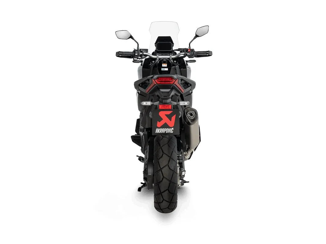 Akrapovic Slip-on Ljuddämpare För Scootrar - ECE Väglaglig