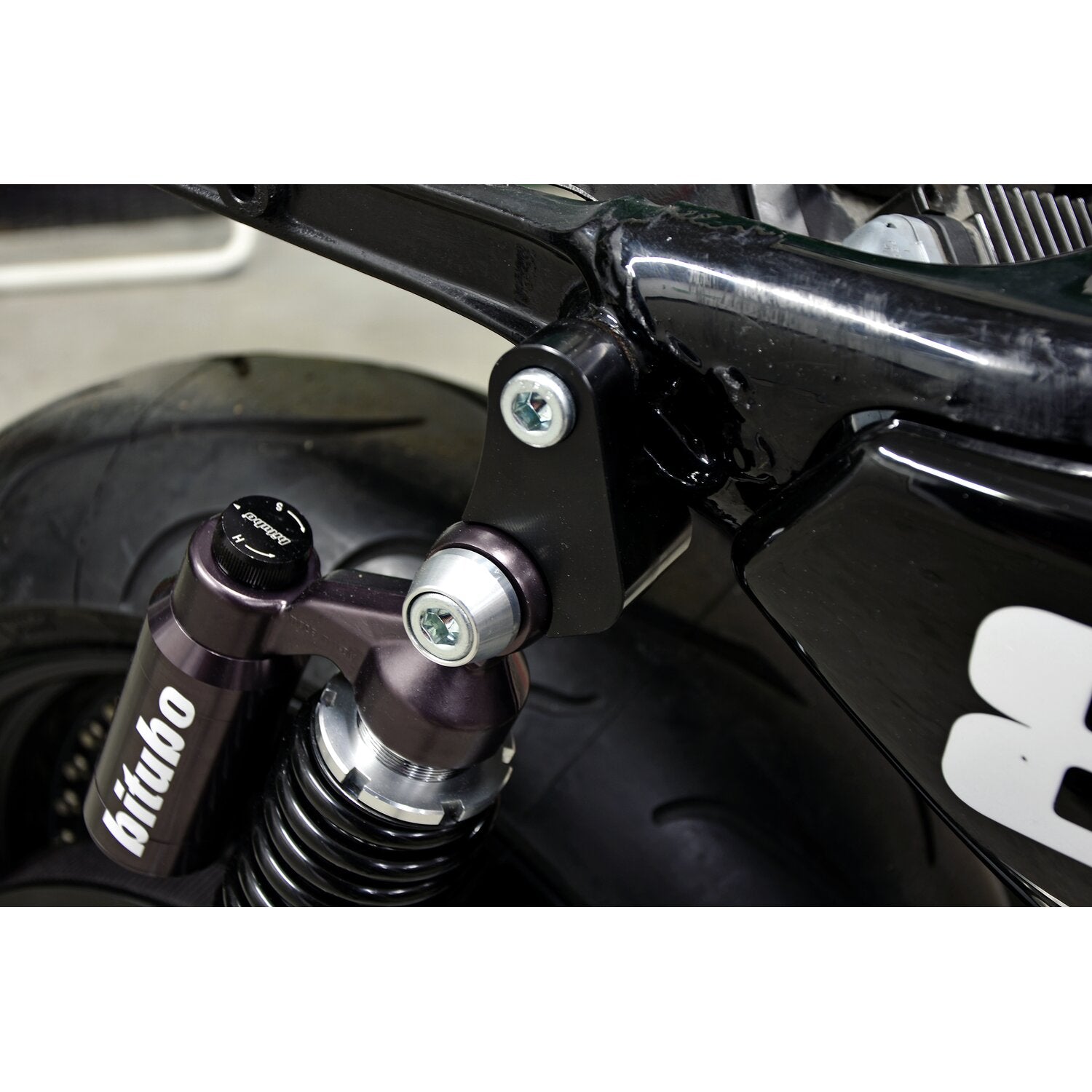 Free Spirits Sportster tail riser kit