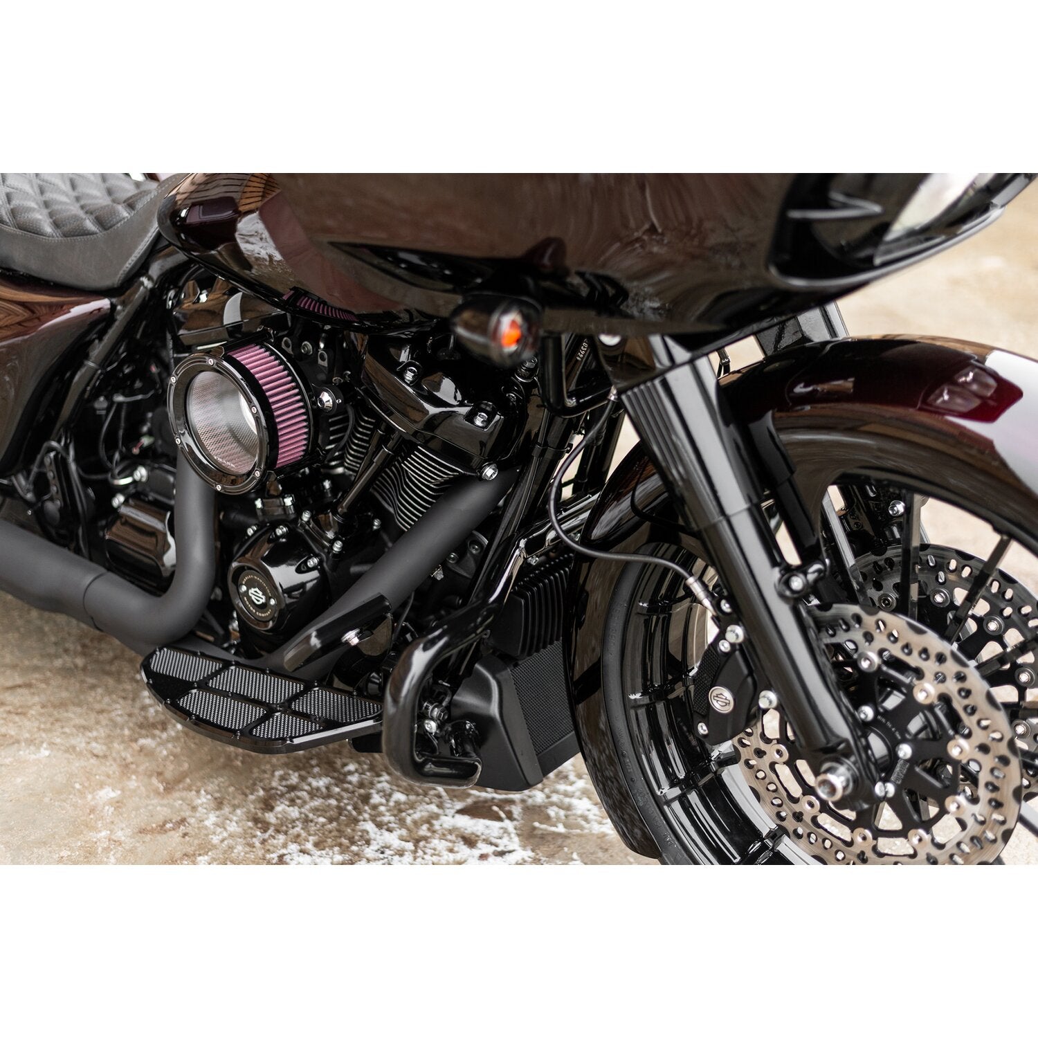 Killer Custom 'Wrapper' front fender 18 x 5.50 fat wheels