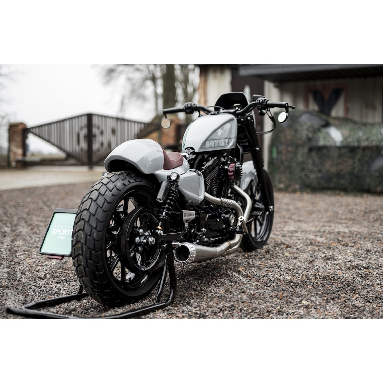 Killer Custom 'Cafe Racer' solo rear fender kit