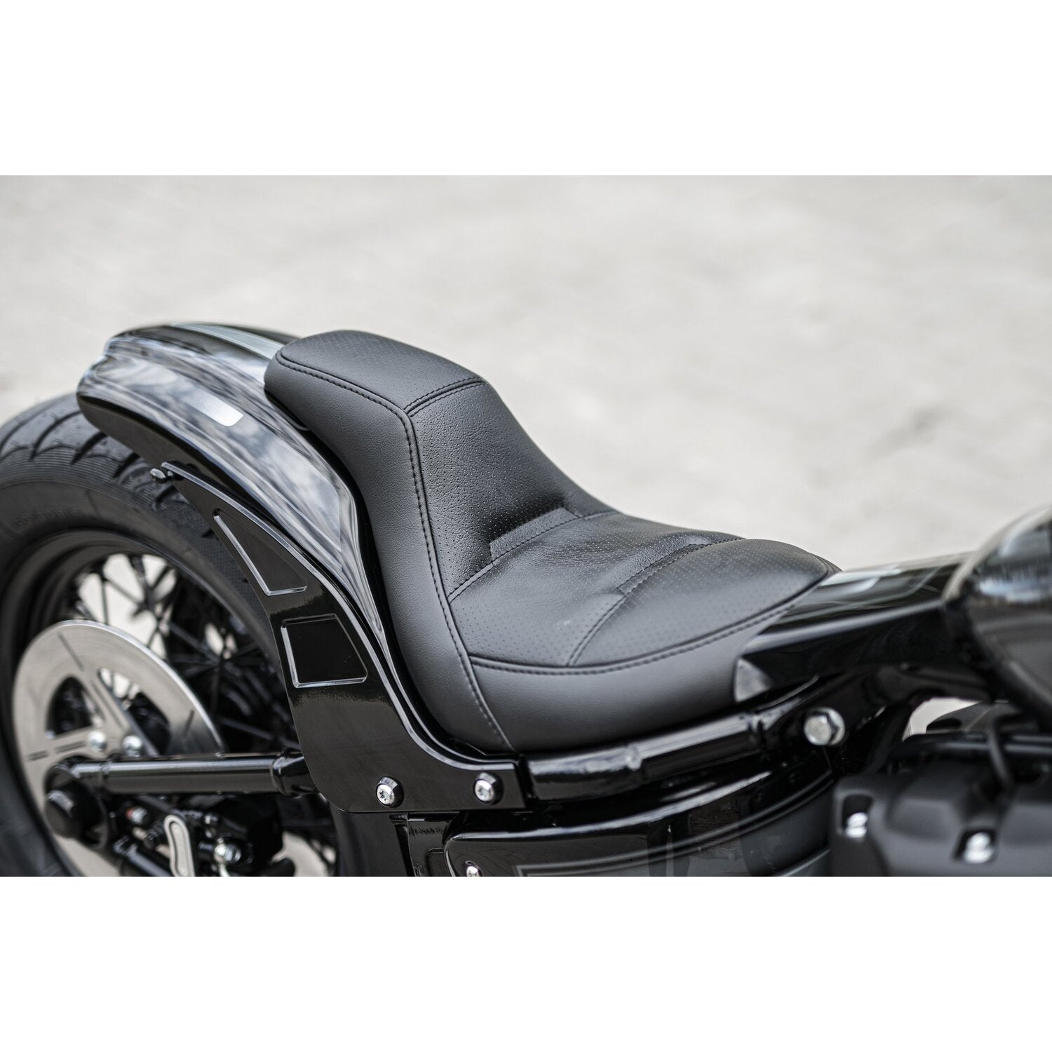 Killer Custom 'Blocker' seat for 'Bobbstr'/'Rodstr' fender