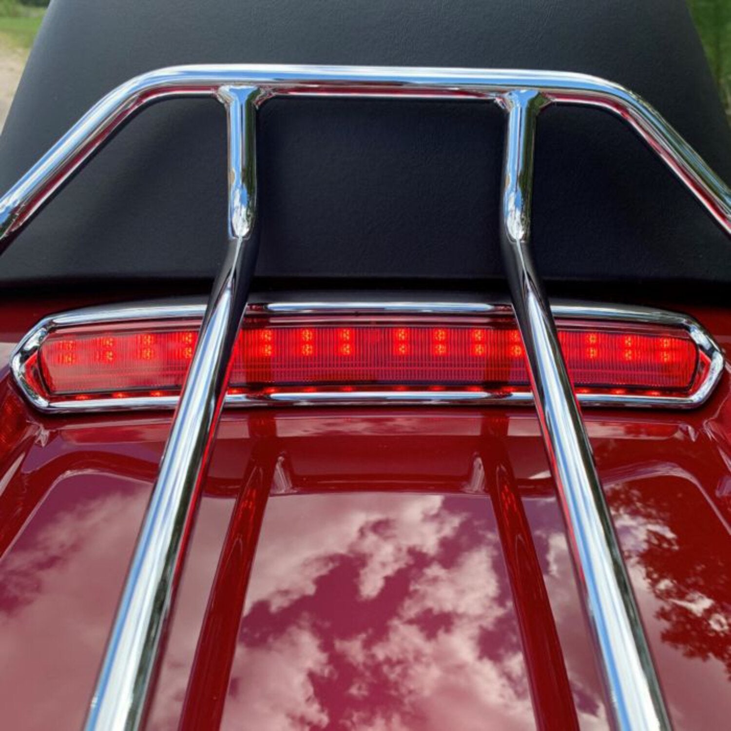 Custom Dynamics Tour-Pak® lid light - Chrome red lens