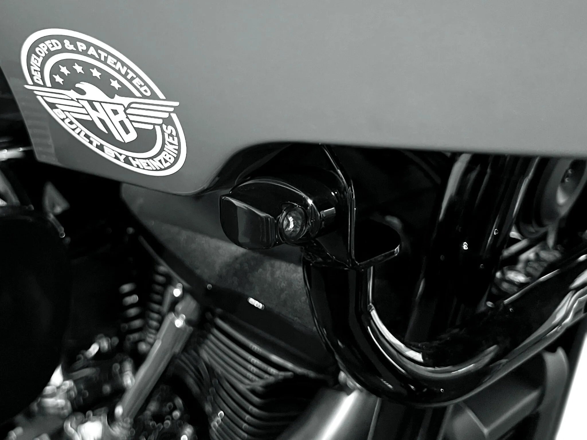 Heinz Bikes Nano Blinker - Stealth Turn Signals