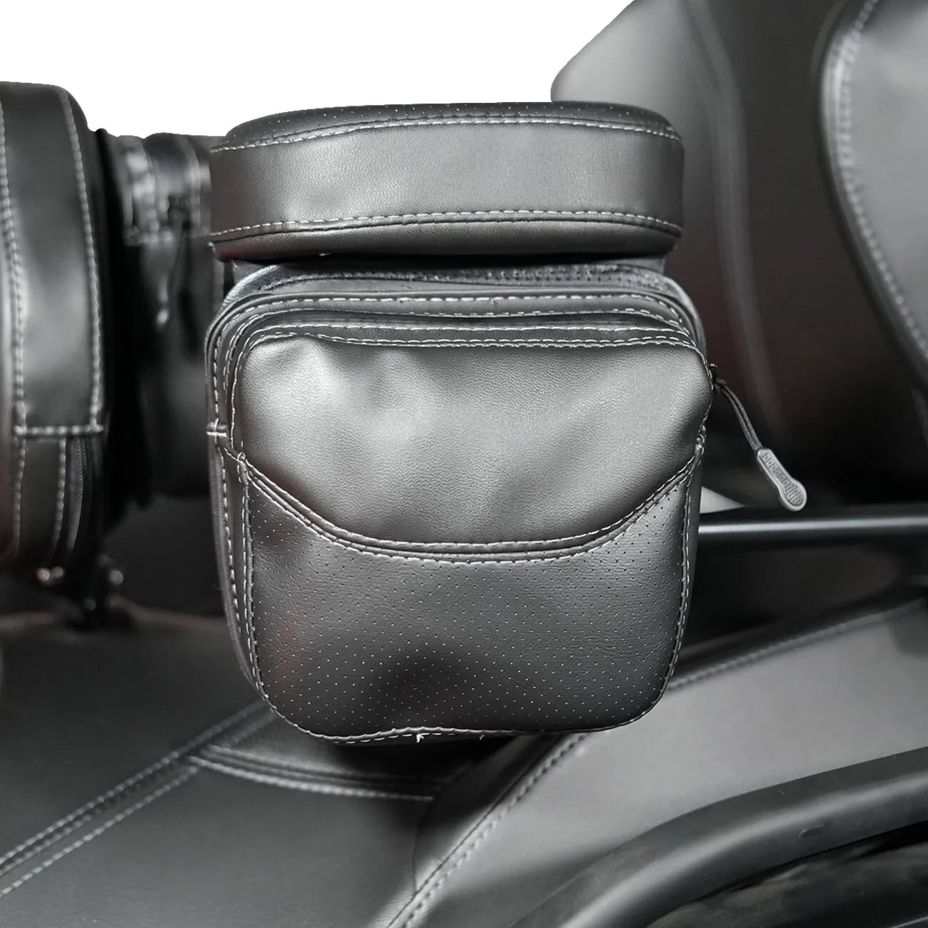 Show Chrome Platinum Arm Rest Pouch