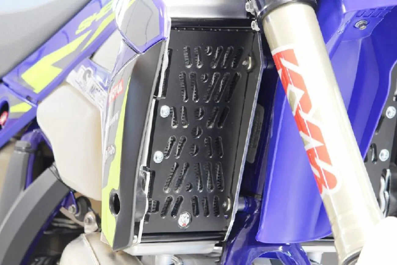 Axp Racing Xtrem Radiator Guards For Enhanced Protection