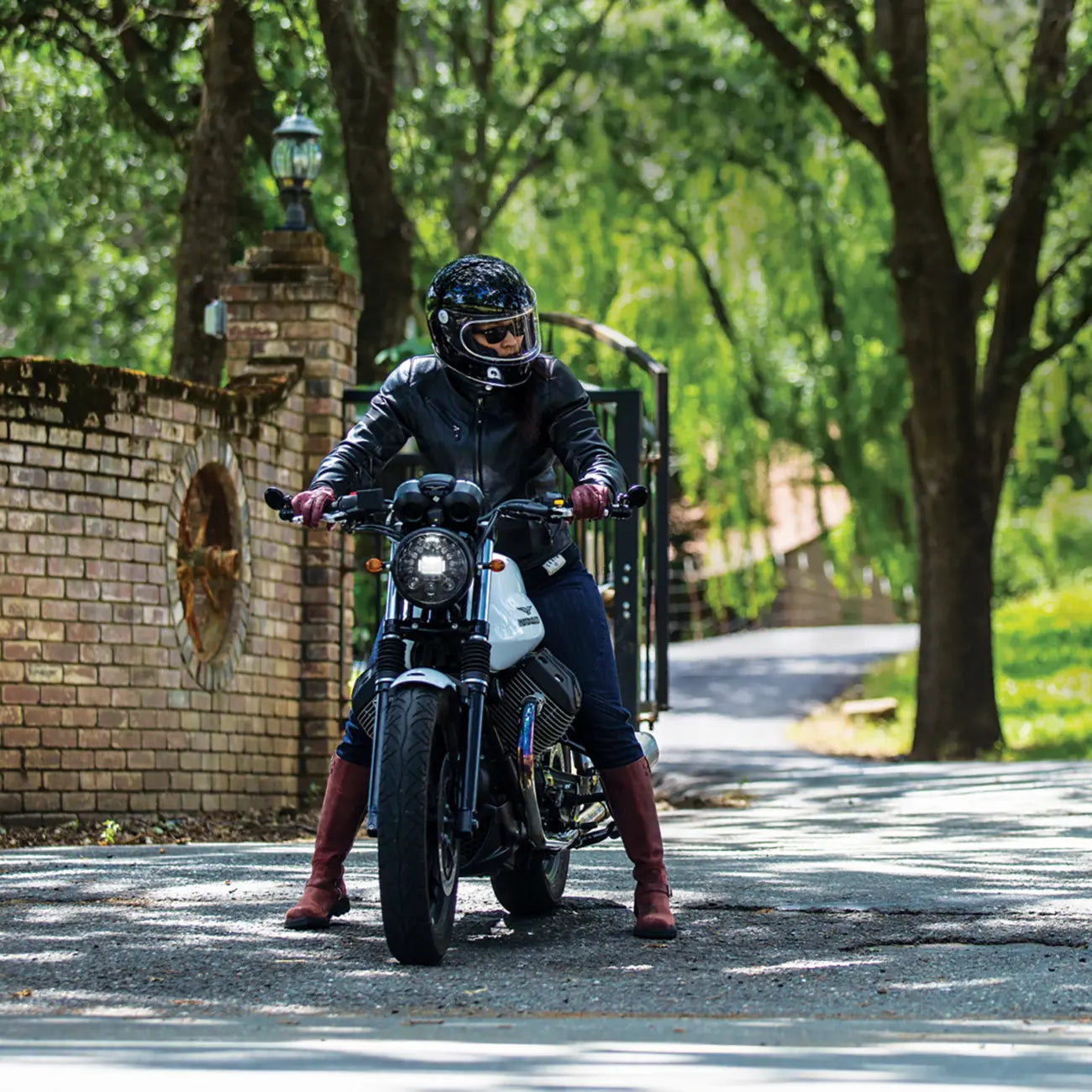 J.w. Speaker 7" Led Adaptive 2 Headlight