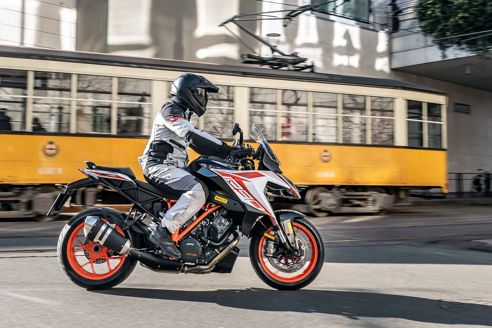 Pirelli Angel Gt Ii Tire 170/60zr17 For Cruisers/street Bikes