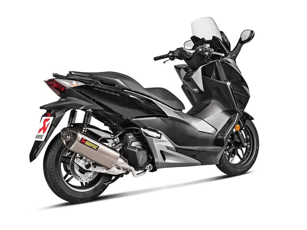 Akrapovic Racing Line Komplett Avgassystem Scooter - ECE Väglaglig