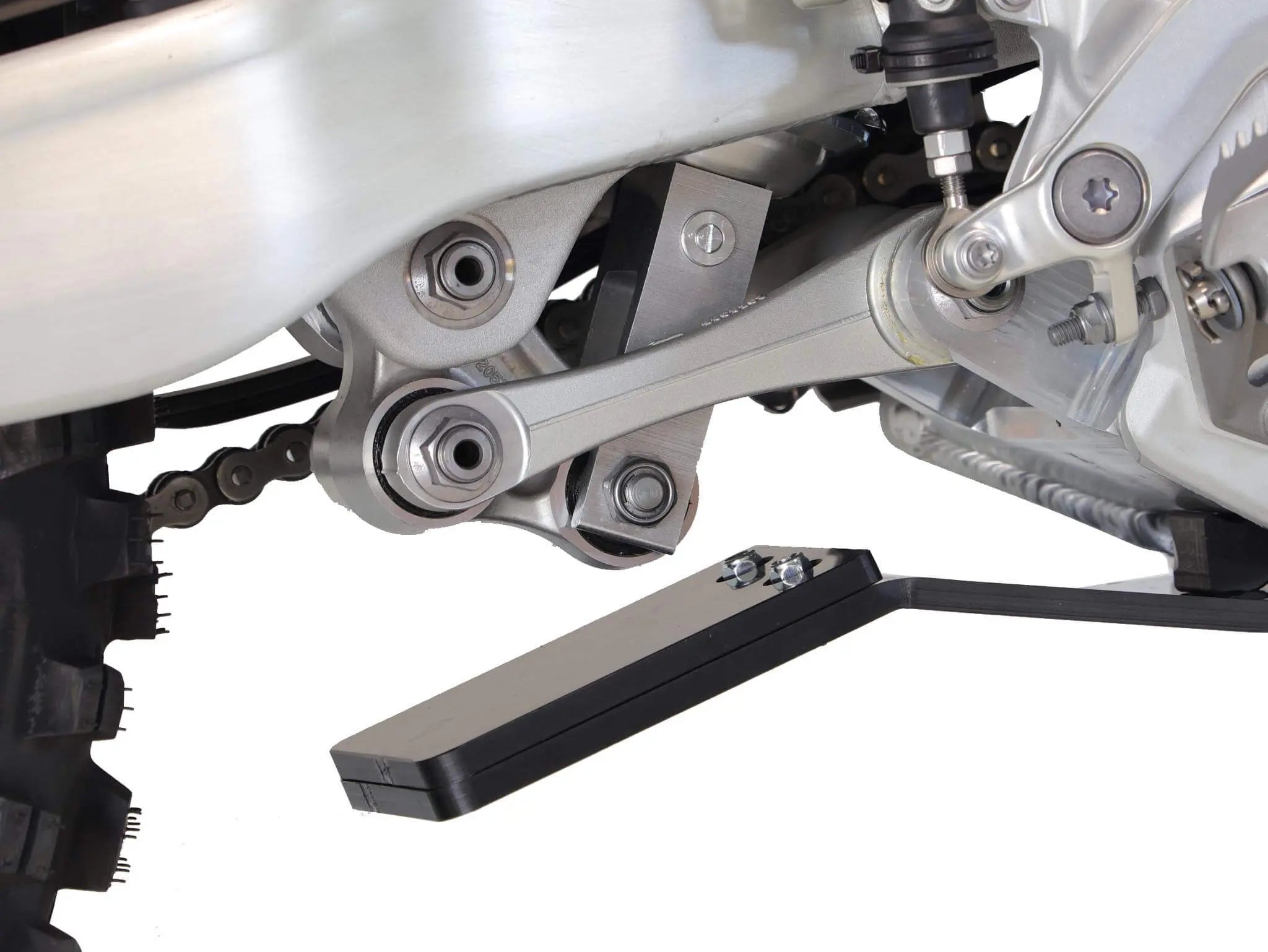 Axp Racing Xtrem Skid Plate With Linkage Guard