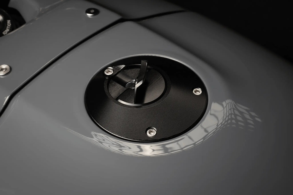 Gilles Tooling Fuel Cap Ver 2 Black for Yamaha