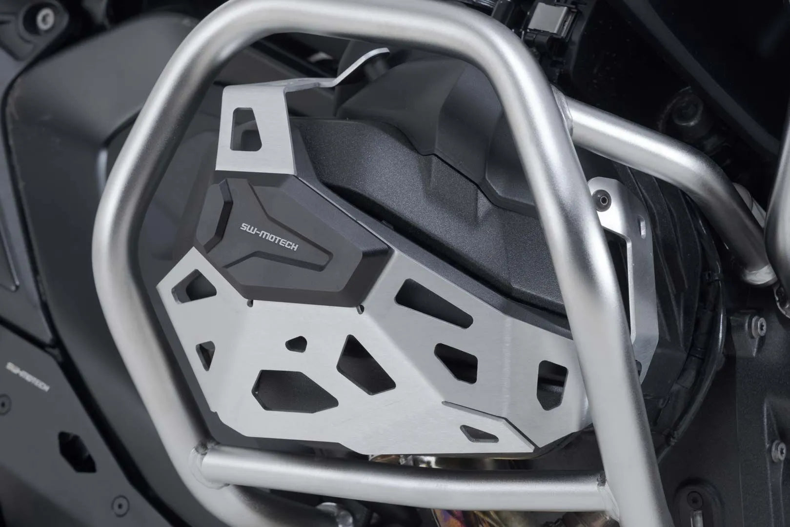 Sw-motech Cylinder Guard For Bmw Boxer Engines