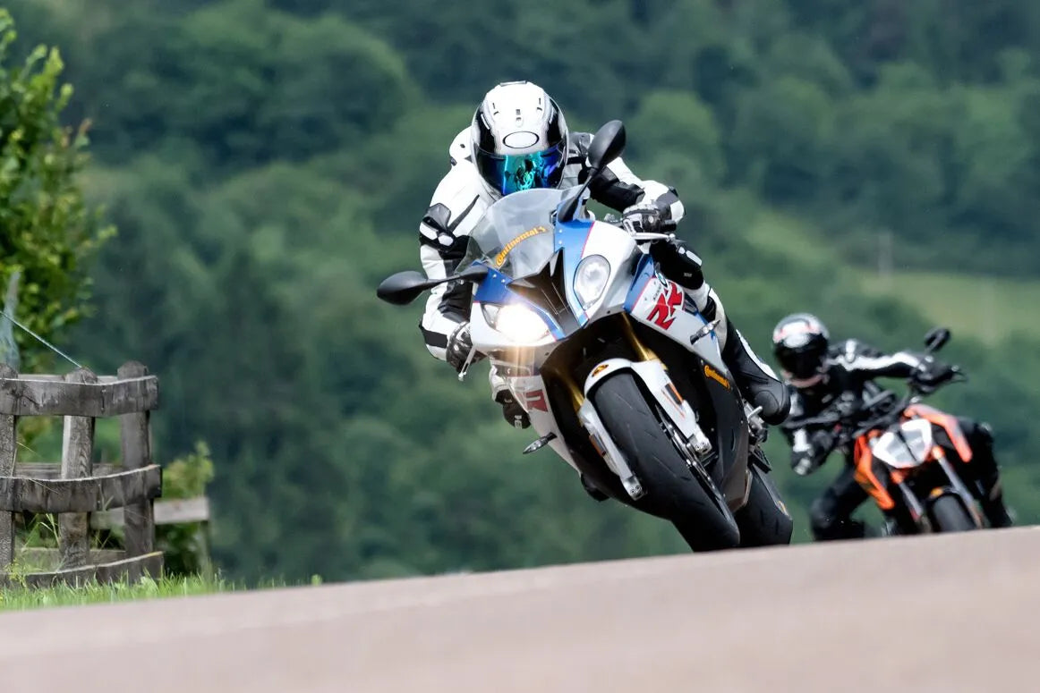 Continental Contiraceattack 2 Street Tire 190/55zr17 Rear