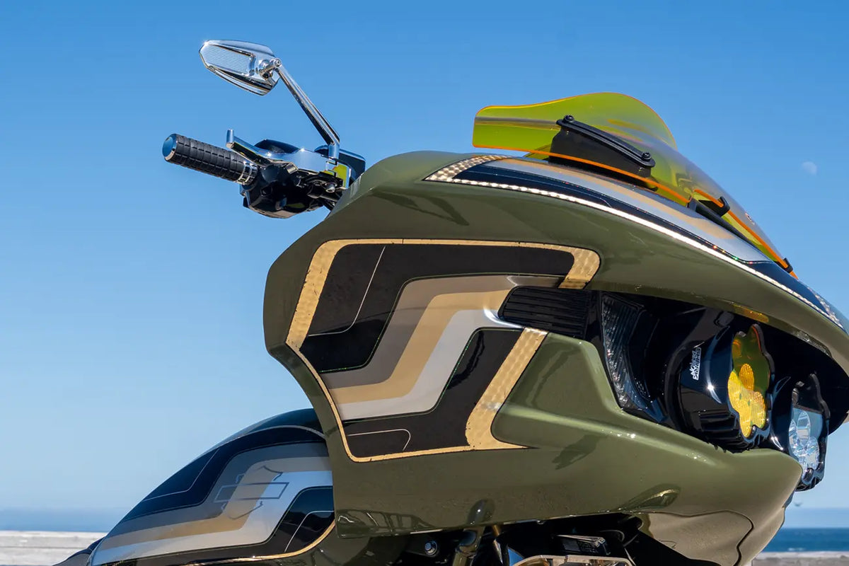 Kodlin USA Ascent Pro Right Chrome Mirror for Harley-Davidson