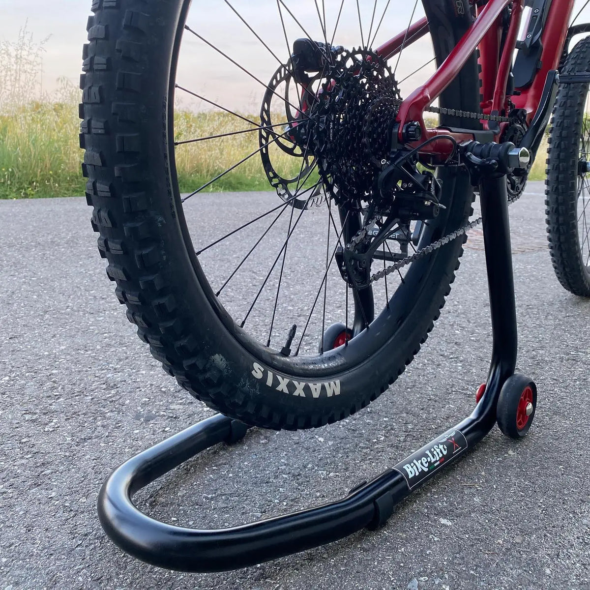 Bike Lift RS-EB E-Bike Rear Stand Black