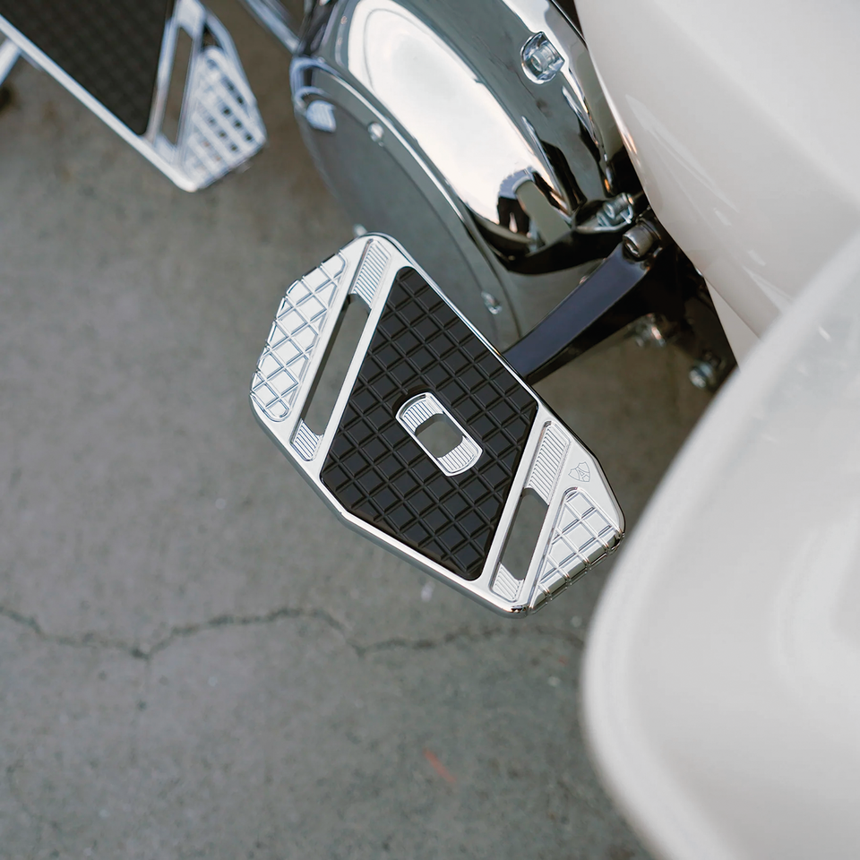 Arlen Ness Speedliner Boards – Foot Control