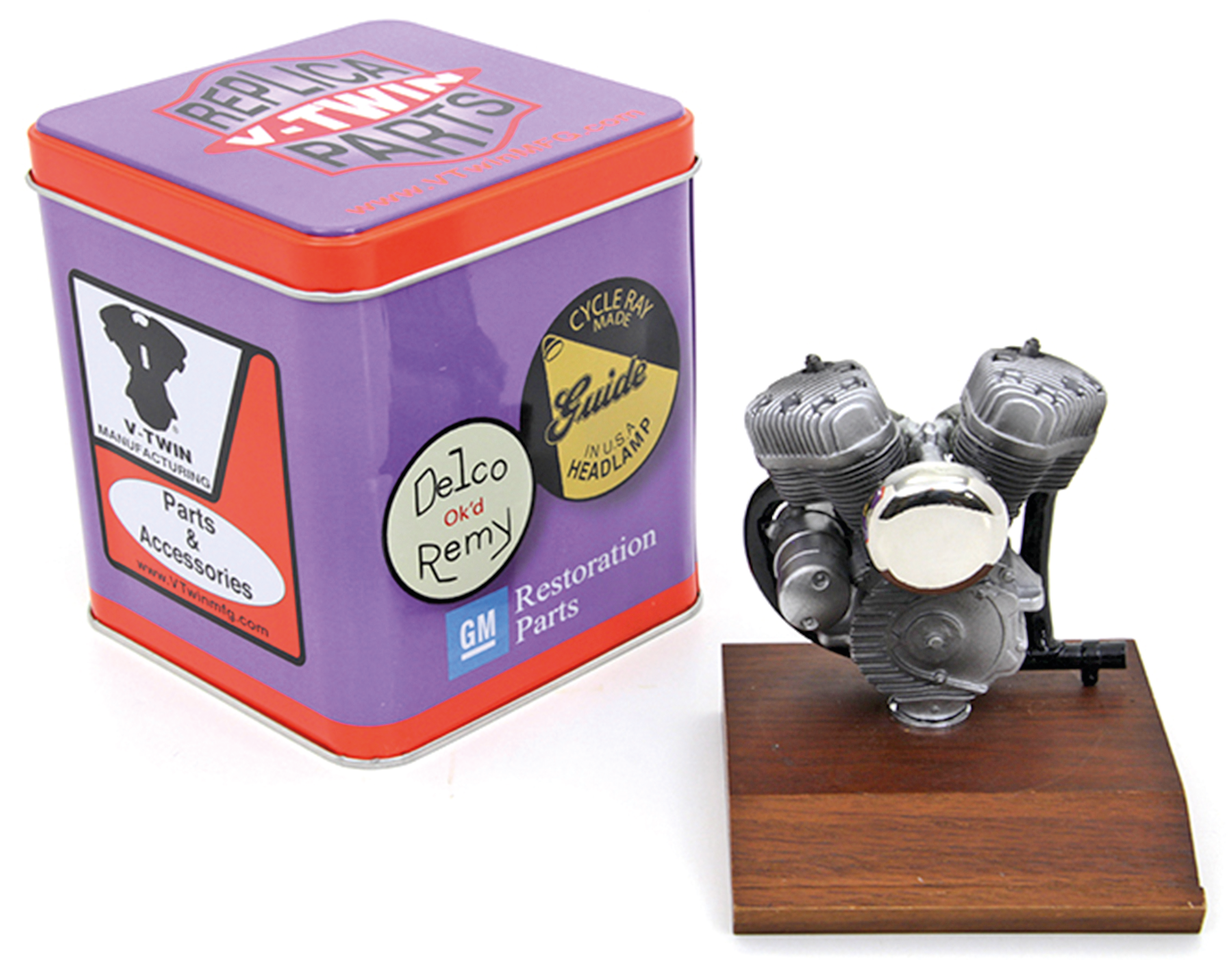 V-Twin Scale 1:6 Model Engines – Helmets
