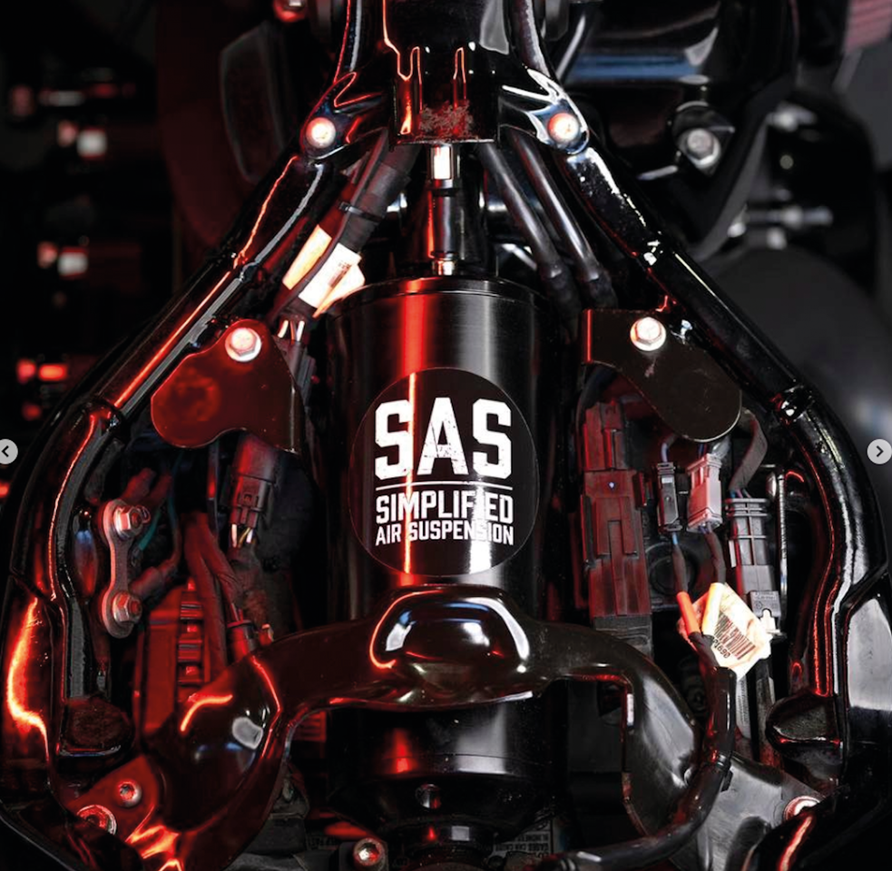 SAS/Simplified Air Suspension Simplified Air Suspension for Milwaukee Eight Softail – Frame & Rear Suspension